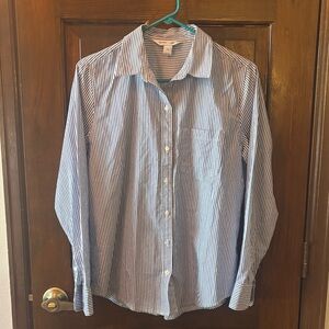 Old Navy Men's Blue and White Striped Shirt